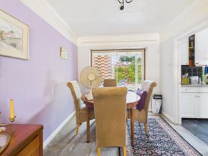 Dining room- click for photo gallery